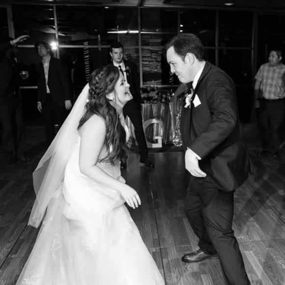 Meet your Posher, Lauren - Picture 1 of 1